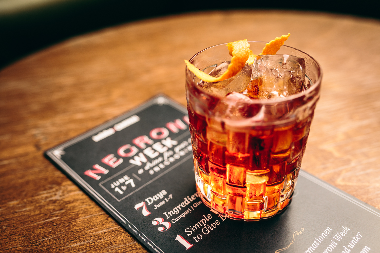 NEGRONI WEEK 2016: THERES NO CHEERS WITHOUT A CAUSE